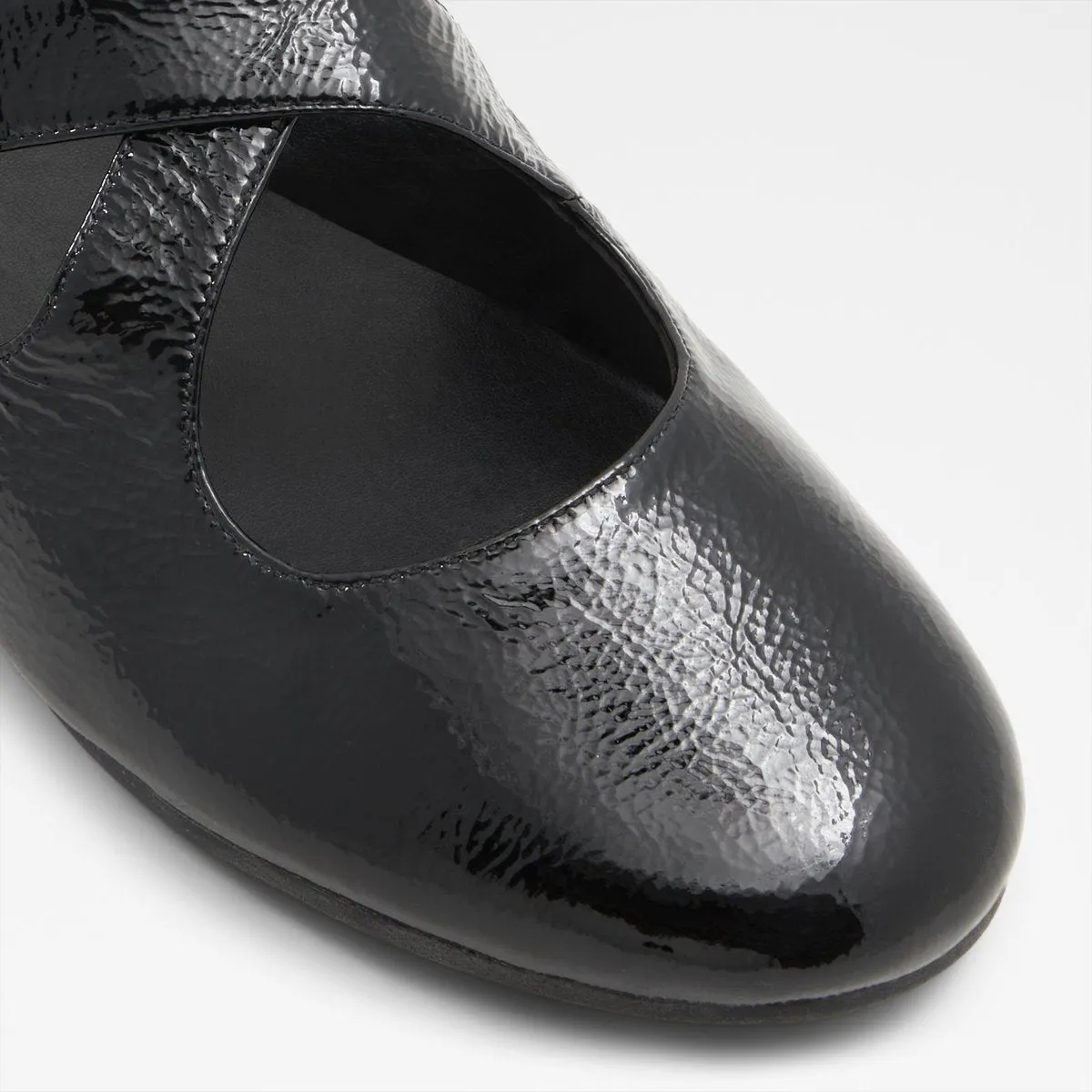 Amberia Ballet Flats